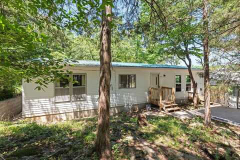 417 Greenbriar Lane, Hollister, MO 65672