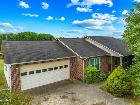 356 St. Edwards Drive, Dandridge, TN 37725
