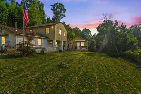 1606 Greenwood Lake Tpke, West Milford, NJ 07421