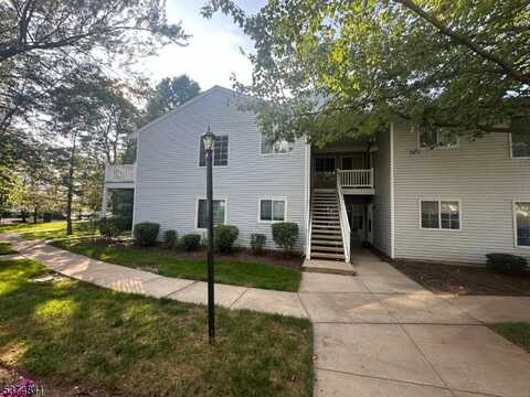 66 Mountain Court, Bedminster, NJ 07921