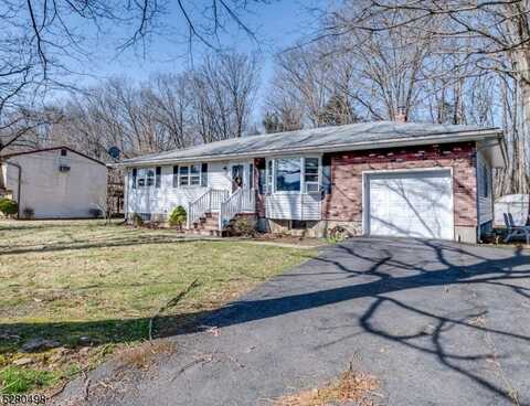 15 John St, Mount Olive Twp., NJ 07840