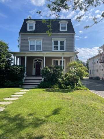 64 Maple Ave, Morristown, NJ 07960
