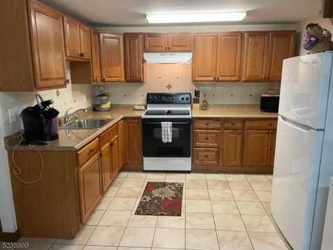 16 Walling Ave West, Sussex Boro, NJ 07461