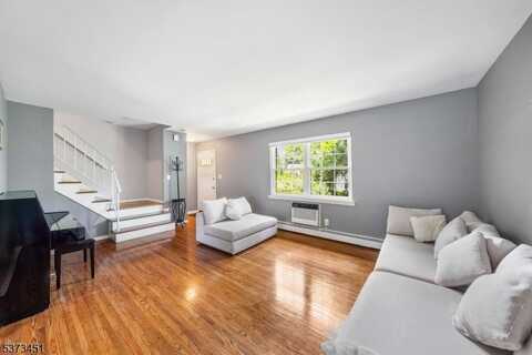 768 Springfield Ave E7, Summit, NJ 07901