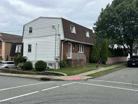 449 Taft Ave, Woodland Park, NJ 07424