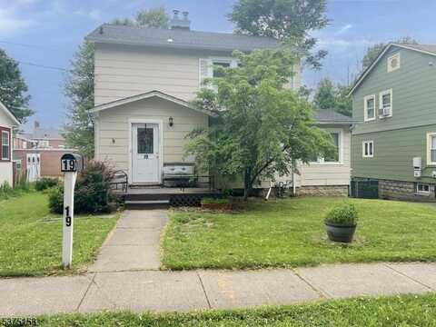 19 Colonial Rd, Morristown, NJ 07960