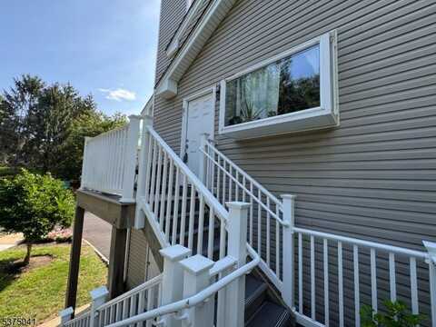 61 Encampment Drive Ondo, Bedminster, NJ 07921