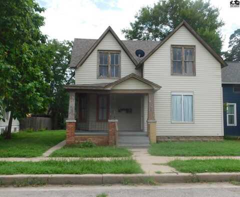 213 W 9th Ave, Hutchinson, KS 67501