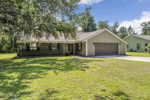 901 MOONLIGHT Lane, Brooksville, FL 34601