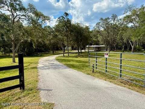 25251 Richbarn Road, Brooksville, FL 34601