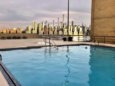 6600 BLVD EAST, West New York, NJ 07093