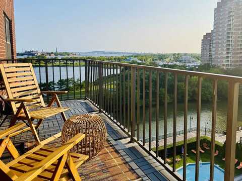 1 GREENE ST, JC, Downtown, NJ 07302