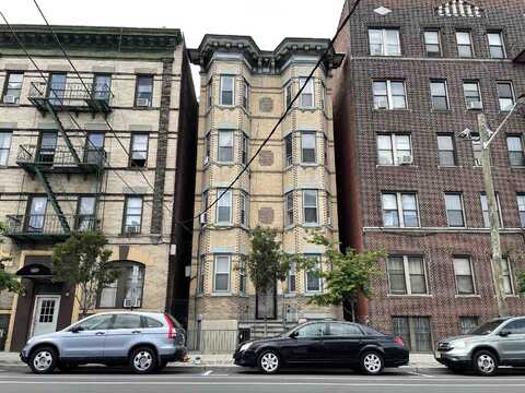 1619 PALISADE AVE, Union City, NJ 07087