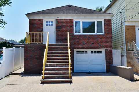 34 WEST 7TH ST, Bayonne, NJ 07002
