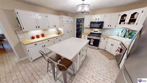 108 Overall Phillips Road, Elizabethtown, KY 42701