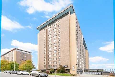 700 E 8th Street, Kansas City, MO 64106