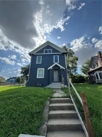 2122 Park Avenue, Kansas City, MO 64127