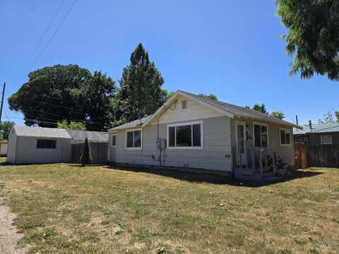 318 6th Street, Wilder, ID 83676