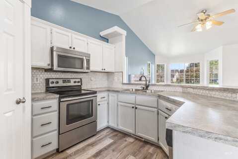 865 Blue Grass Way, Middleton, ID 83644