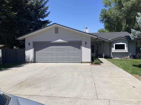 1362 N 6th East, Mountain Home, ID 83647