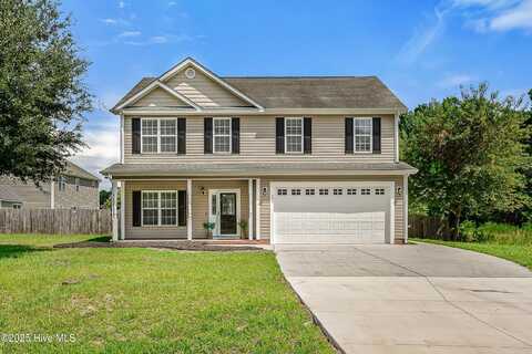 135 Barbour Road, Hubert, NC 28539