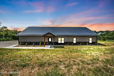 8206 BIG MEADOWS ROAD, Jefferson City, MO 65101