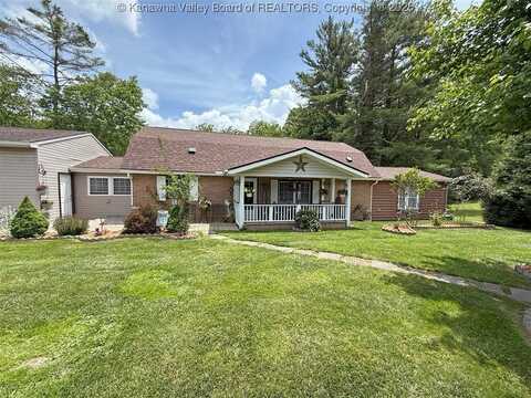 960 Grandview Road, Daniels, WV 25832