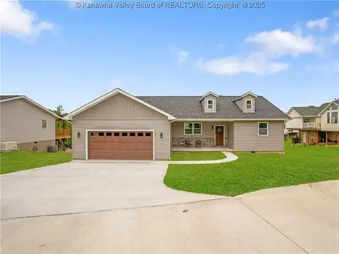 175 Precious Drive, Hurricane, WV 25526