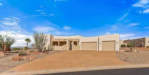 1220 Titania Court, Las Cruces, NM 88007