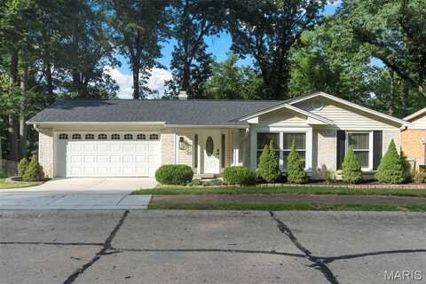 4951 Trailside Court, Saint Louis, MO 63128