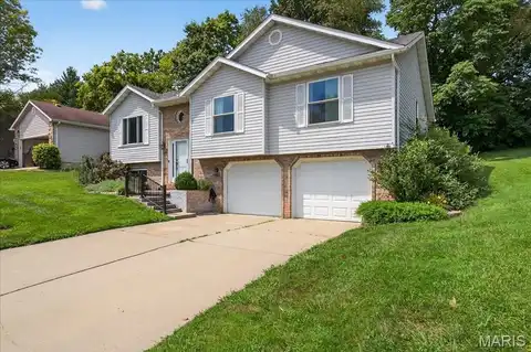 29 Windermere Drive, Glen Carbon, IL 62034