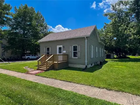 322 E 4th Street, Staunton, IL 62088