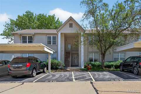 812 Sugar Valley Court, Saint Peters, MO 63376