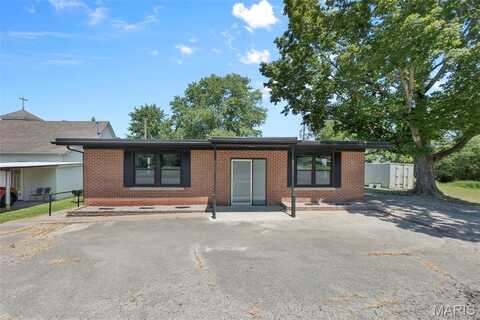 718 4th Street E, Scott City, MO 63780