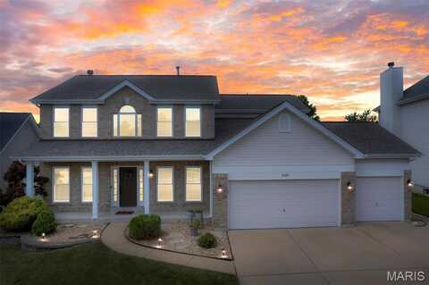 1685 Summit Terrace Court, Fenton, MO 63026
