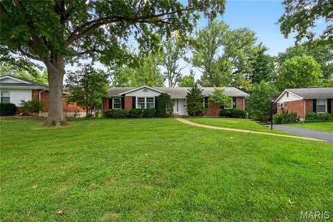 177 Wildwood Parkway, Ballwin, MO 63011