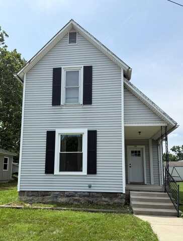 20 Seltzer Ave, Shelby, OH 44875