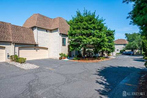66 Gate House Lane, Edison, NJ 08820