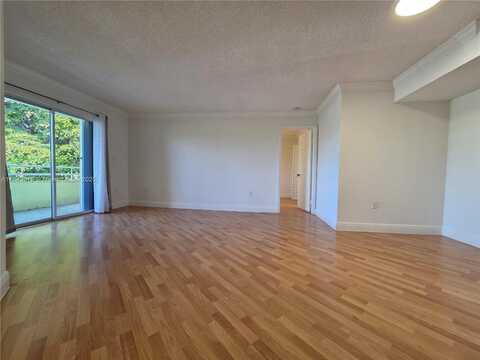 10765 SW 108th Ave, Miami, FL 33176