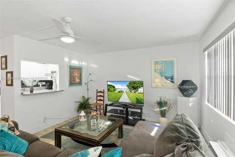 275 Farnham L, Deerfield Beach, FL 33442