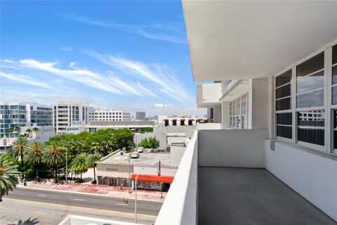 100 Lincoln Rd, Miami Beach, FL 33139