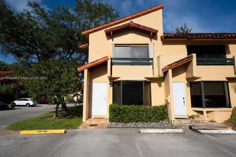 7872 SW 102nd Ln, Miami, FL 33156