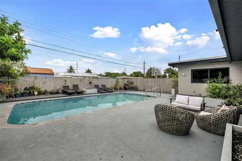 530 NW 39, Oakland Park, FL 33309