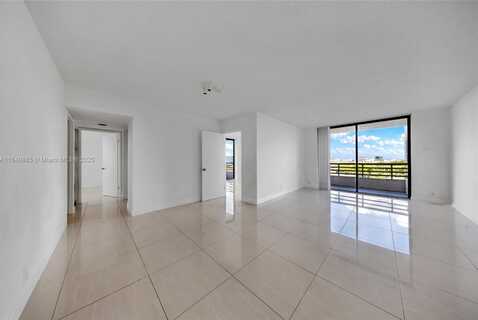 3300 NE 191st St, Aventura, FL 33180