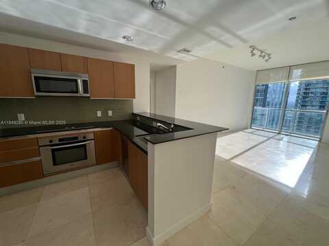 1060 Brickell Ave, Miami, FL 33131