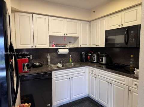 undefined, Hialeah, FL 33010