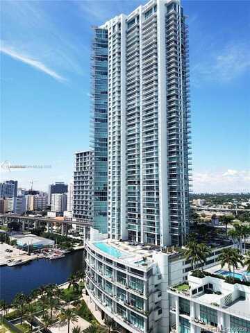 92 SW 3rd St, Miami, FL 33130