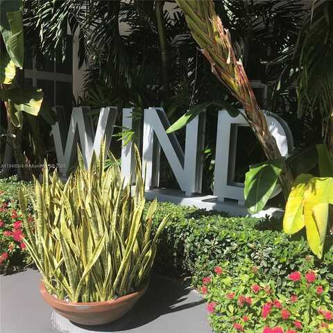 350 S Miami Ave, Miami, FL 33130