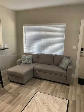 2200 S Ocean Dr, Hollywood, FL 33019