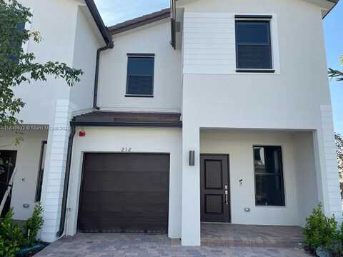 212 SW 159th Ter, Pembroke Pines, FL 33027